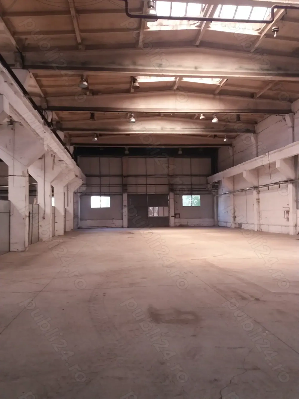 Republica inchiriere spatiu hala