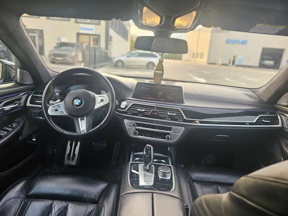 Vând BMW seria 7 2019 4.40i 560 cp
