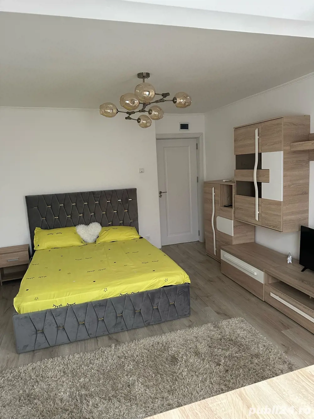 Inchiriez garsoniera regim hotelier