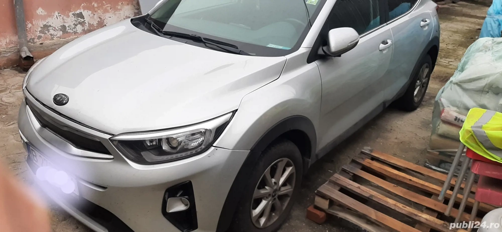 Vând Kia stonic 1.2 mpi stare foarte bună 