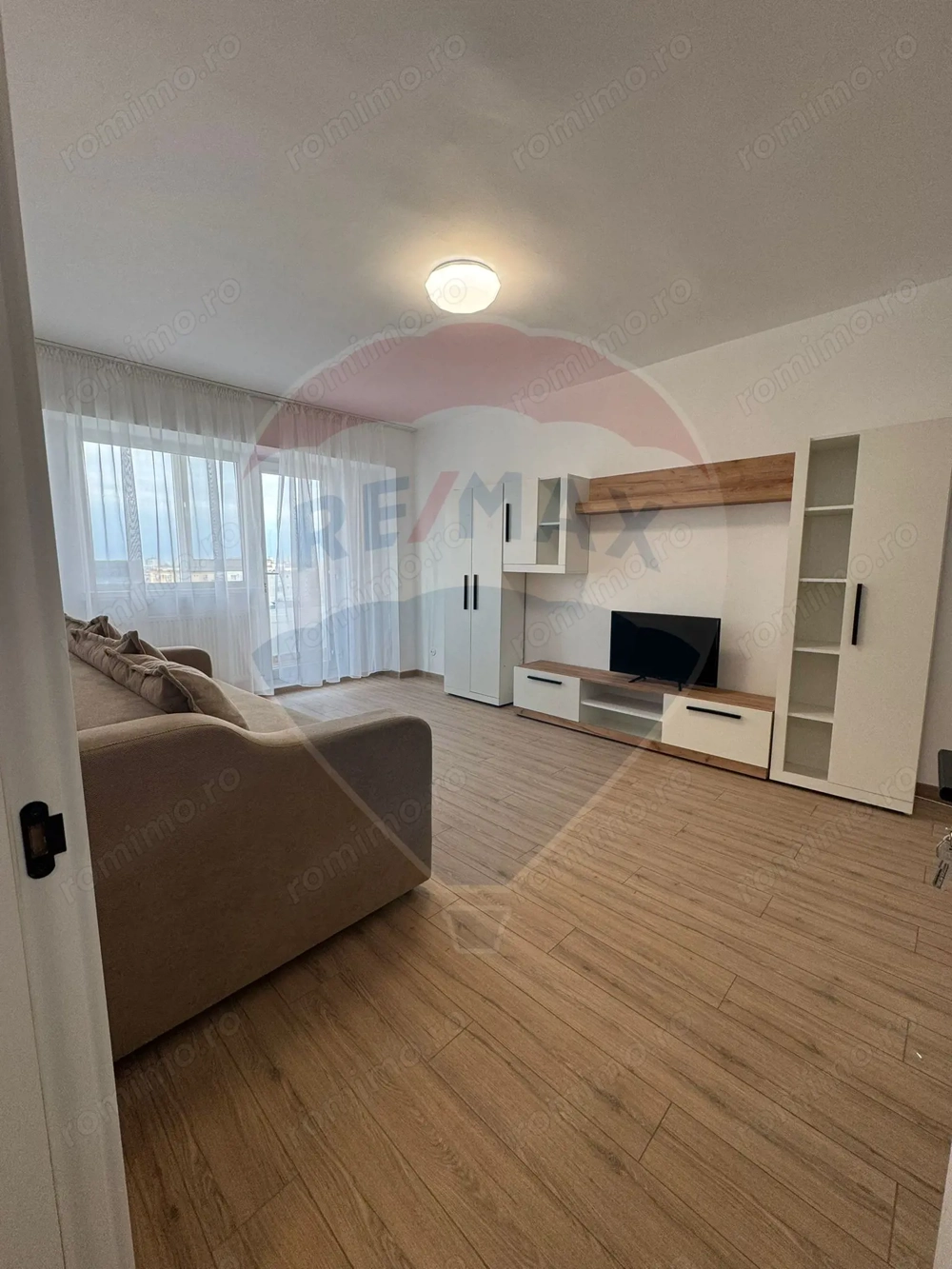 2 decomandate modern Gradina Botanica