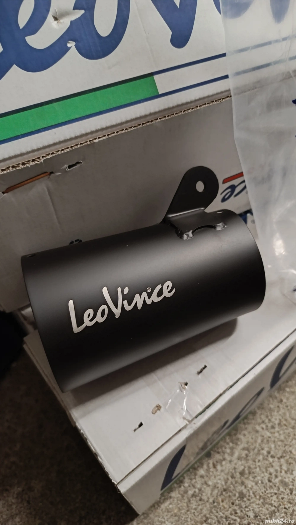 Carcasa eșapament Leo Vince 