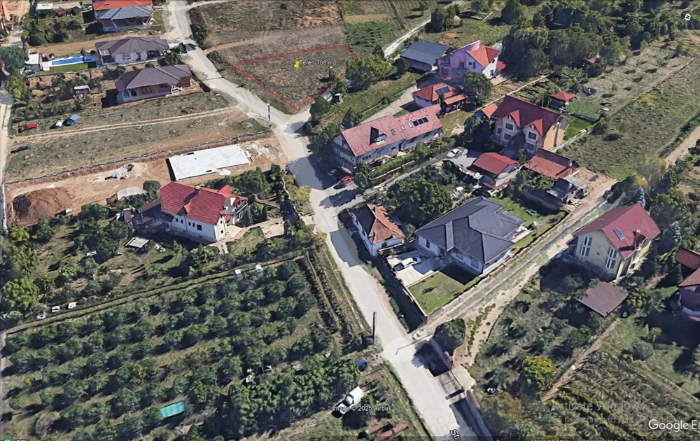 Vindem teren intravilan cu proiect de casa,str Prunilor,Oradea