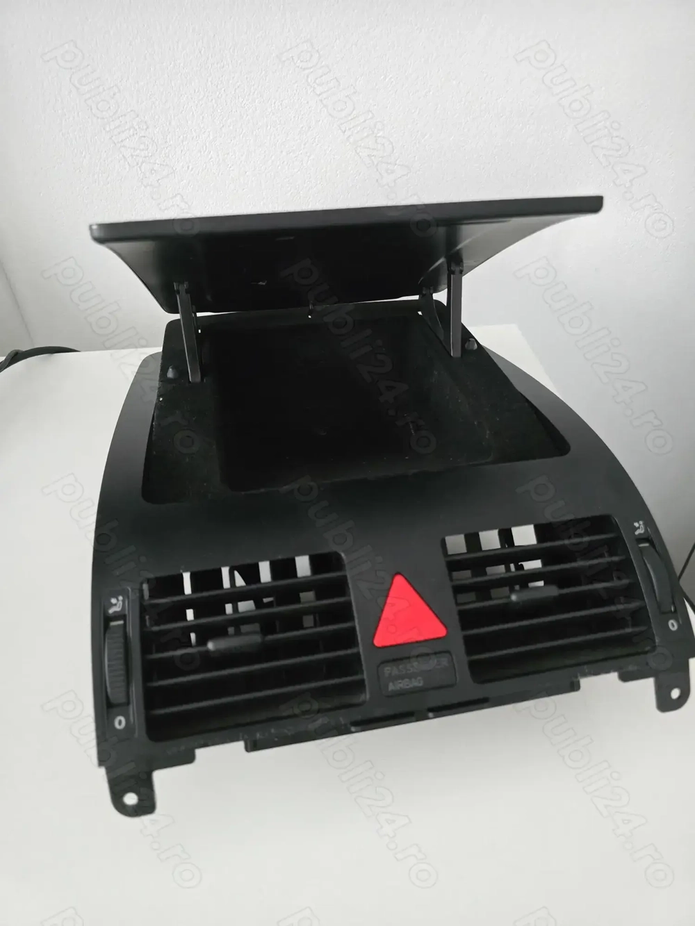 Torpedou / Grile ventilatie / Ornamente Bord Touran 2003-2009