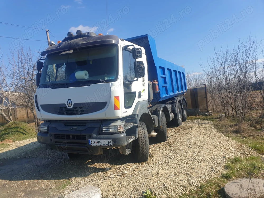 Vand autobsculanta 8x4 Renault Kerax  440