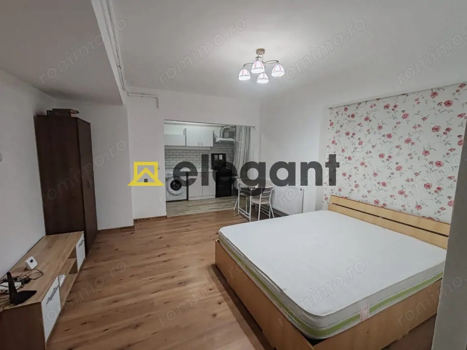 Garsoniera moderna, etaj 2, bloc nou, mobilata, Cornitoiu