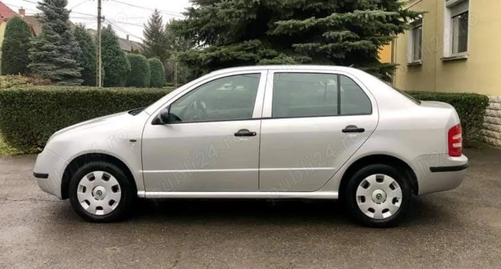 Vând mașină Skoda Fabia in stare foarte bună.