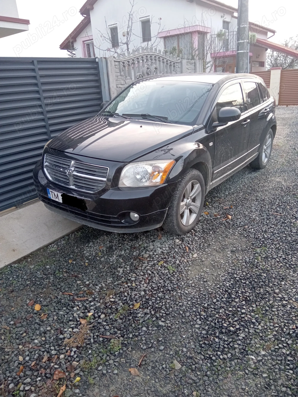 Vând Dodge caliber 2.2 CRD 163 CP