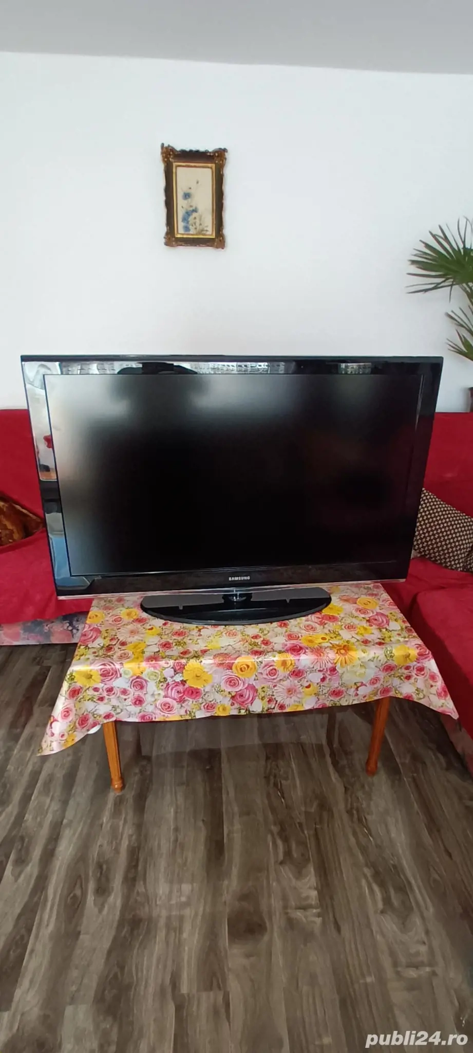 vând TV LCD SAMSUNG 