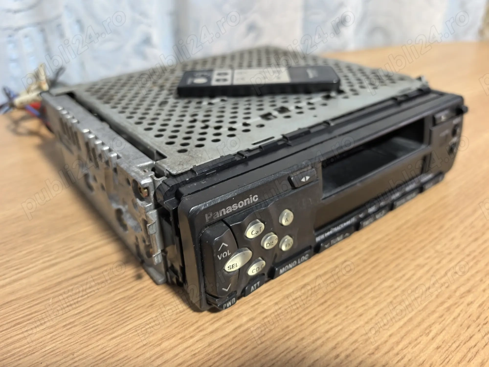 Stereo casette player auto,cu autoreverse PANASONIC-colectionari