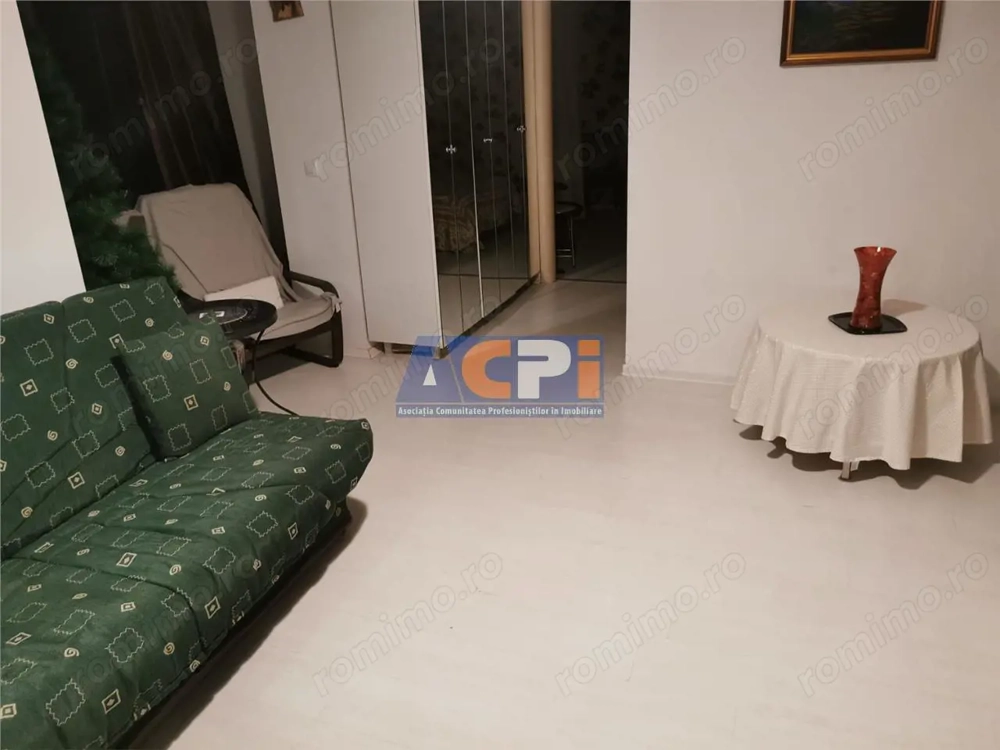 De vanzare apartament doua camere Metrou Romana