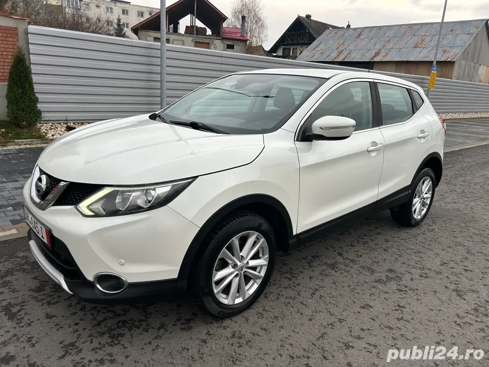 nissan qaschqai 2014