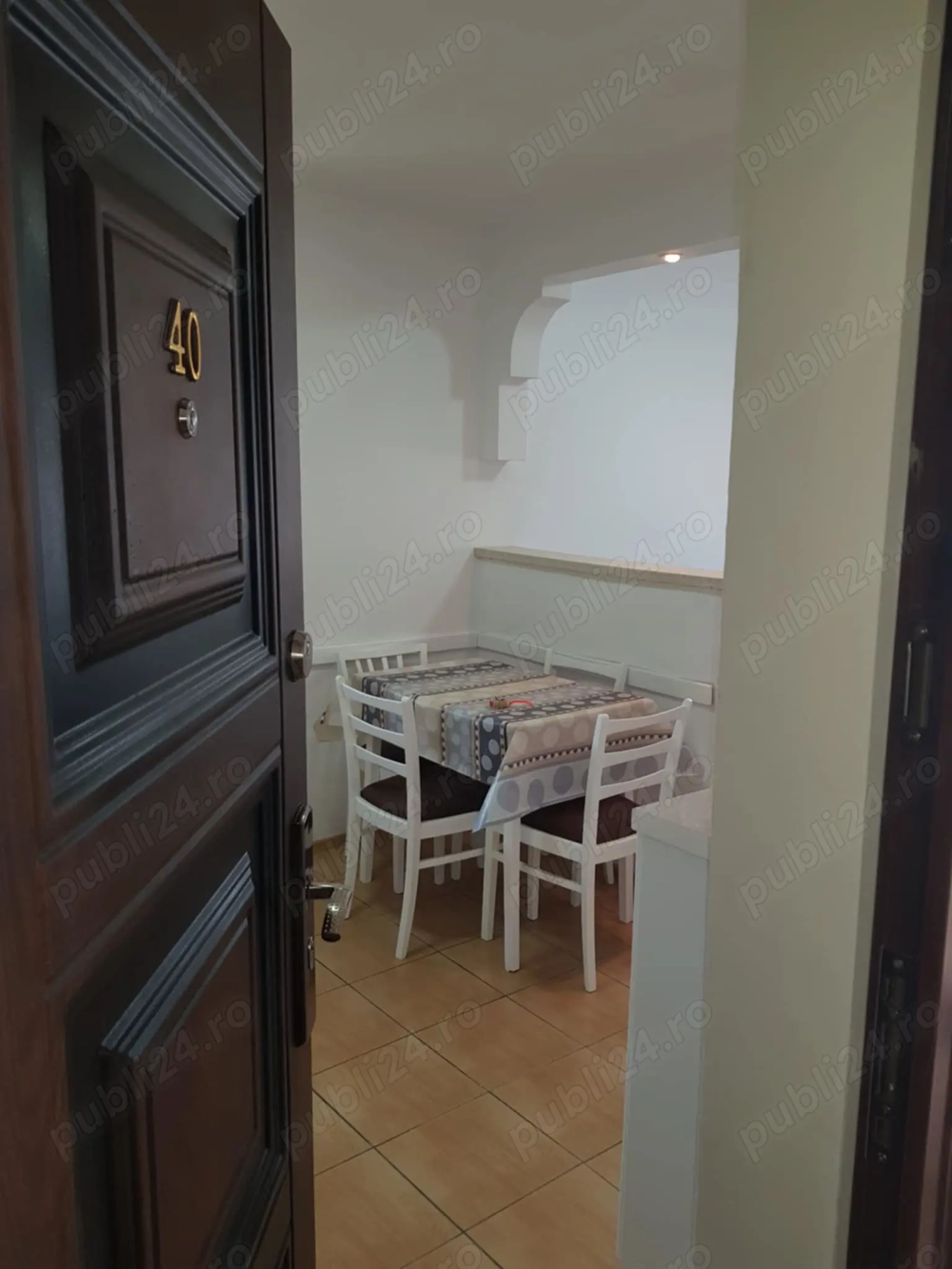 Inchiriez apartament cu 2 camere