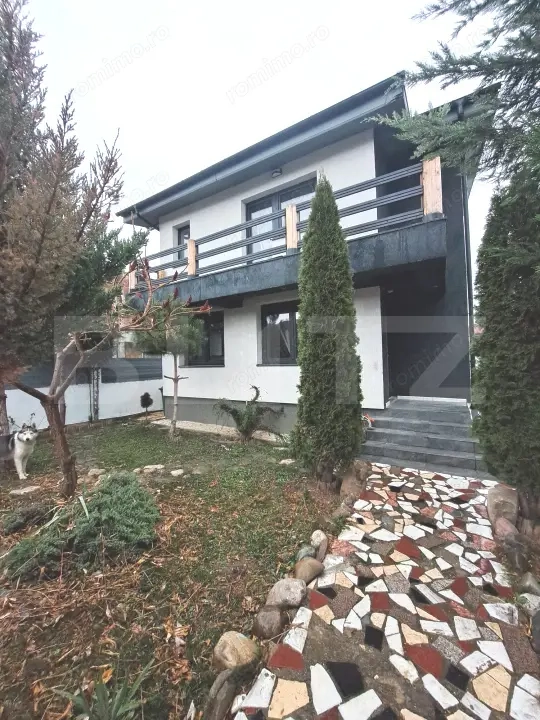VILĂ MODERNĂ DE VÂNZARE – GHIMBAV, ZONA CENTRALĂ