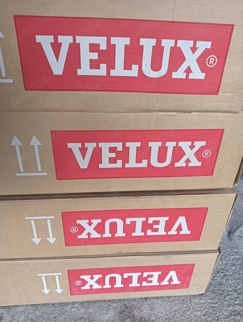 Geamuri Velux,4 bucăți cu tot cu rama
