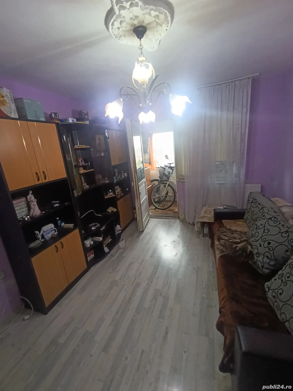 Vând apartament 2 camere 