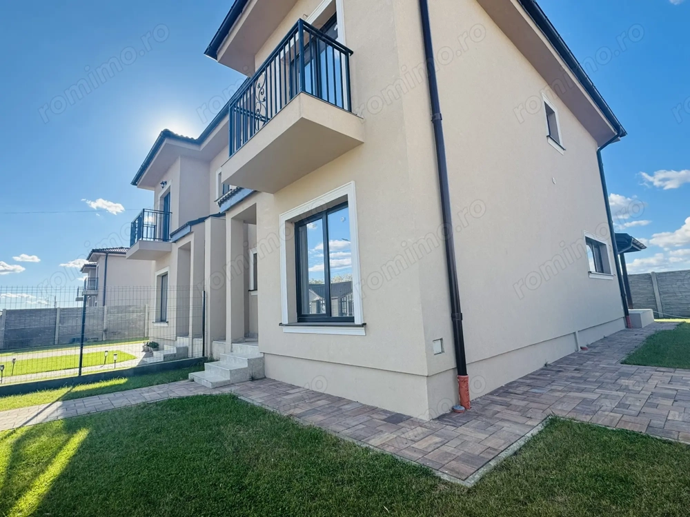 Case tip duplex l Mosnita Noua
