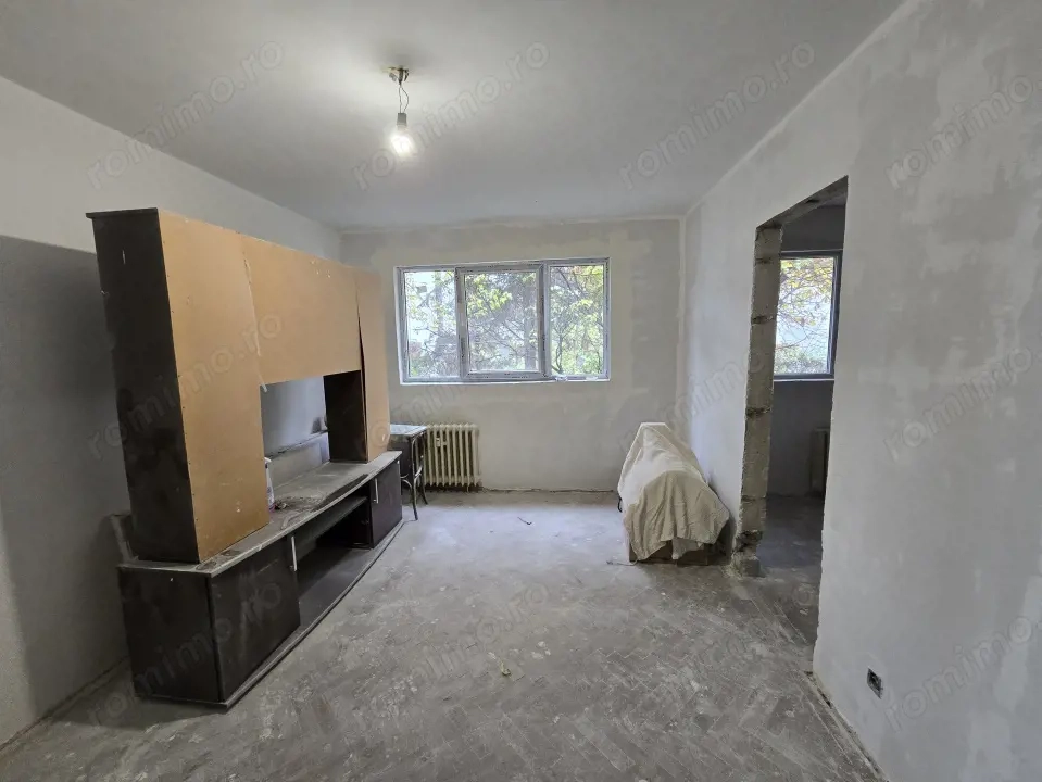 Apartament 2 camere – Podul Înalt, parter, pregătit pentru finisaje după gustul