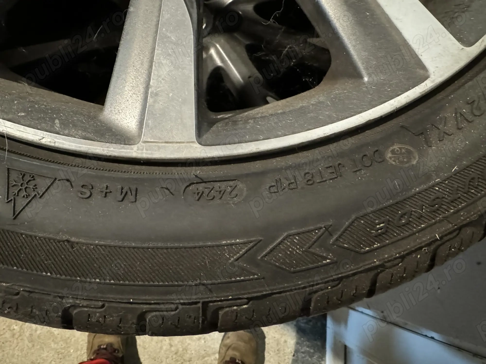 Roti Volvo 245/45 R19 102XVL ,iarna (m+s)