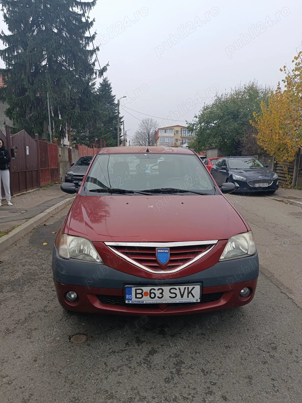 Vând Dacia Logan 