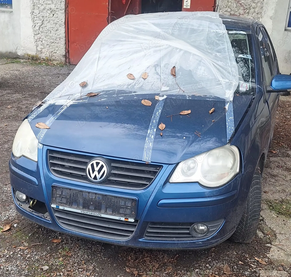 Dezmembram Volkswagen Polo