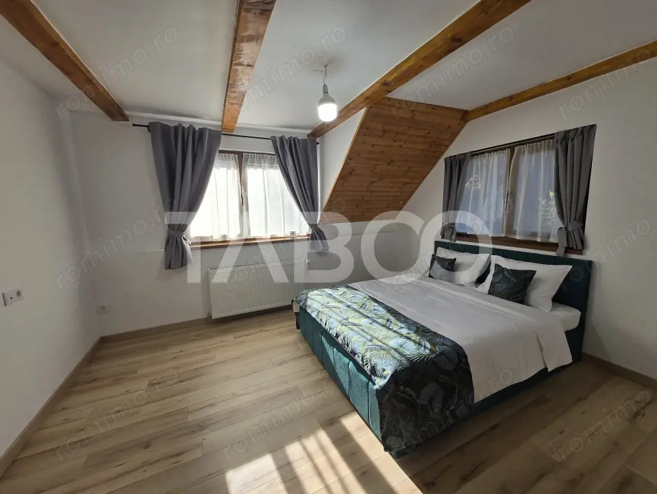 Casa de vacanta noua de vanzare 278 mp curte 855mp Valea Avrigului