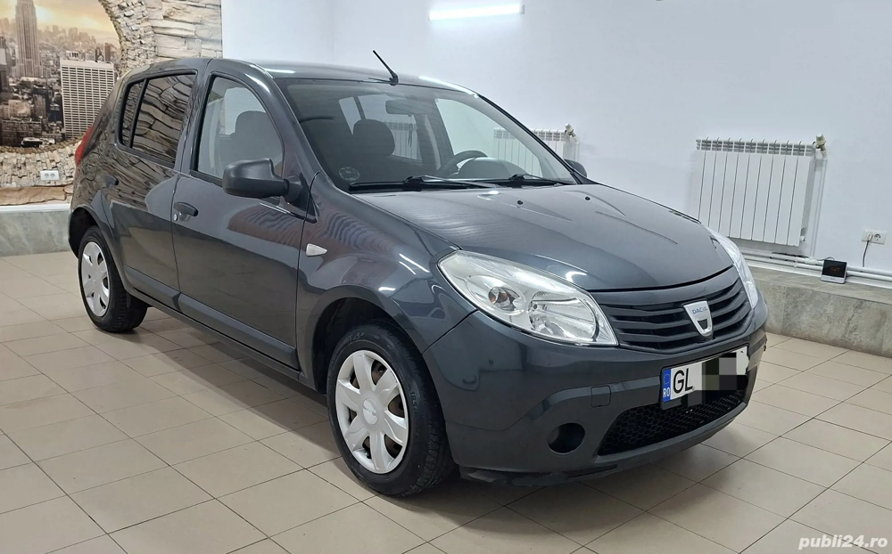 Dacia Sandero cu aer condiționat, stare buna