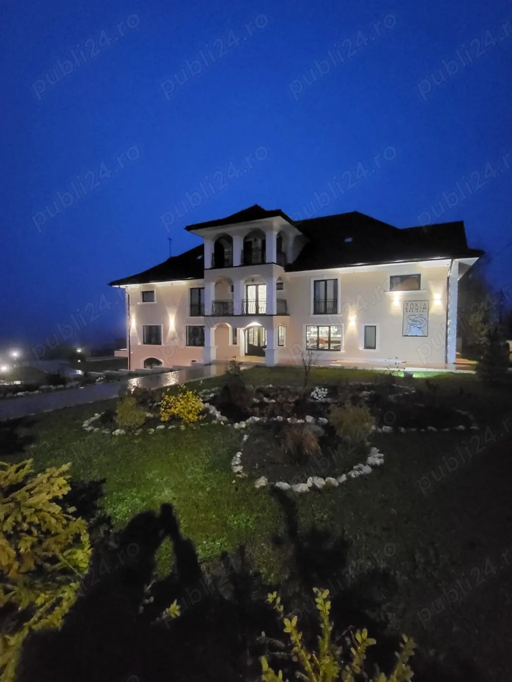 Angajez ospătar-bucatar în Peștera Brașov 