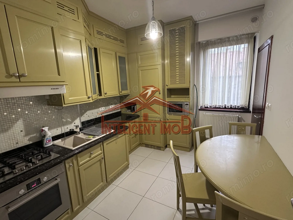 Apartament cu 3 camere și garaj in Sibiu pe George Cosbuc