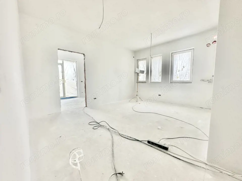 Apartament cu 3 camere si terasa de 20 mp - Giroc