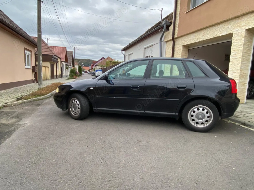 Audi A3 1,6 benzină, 2001