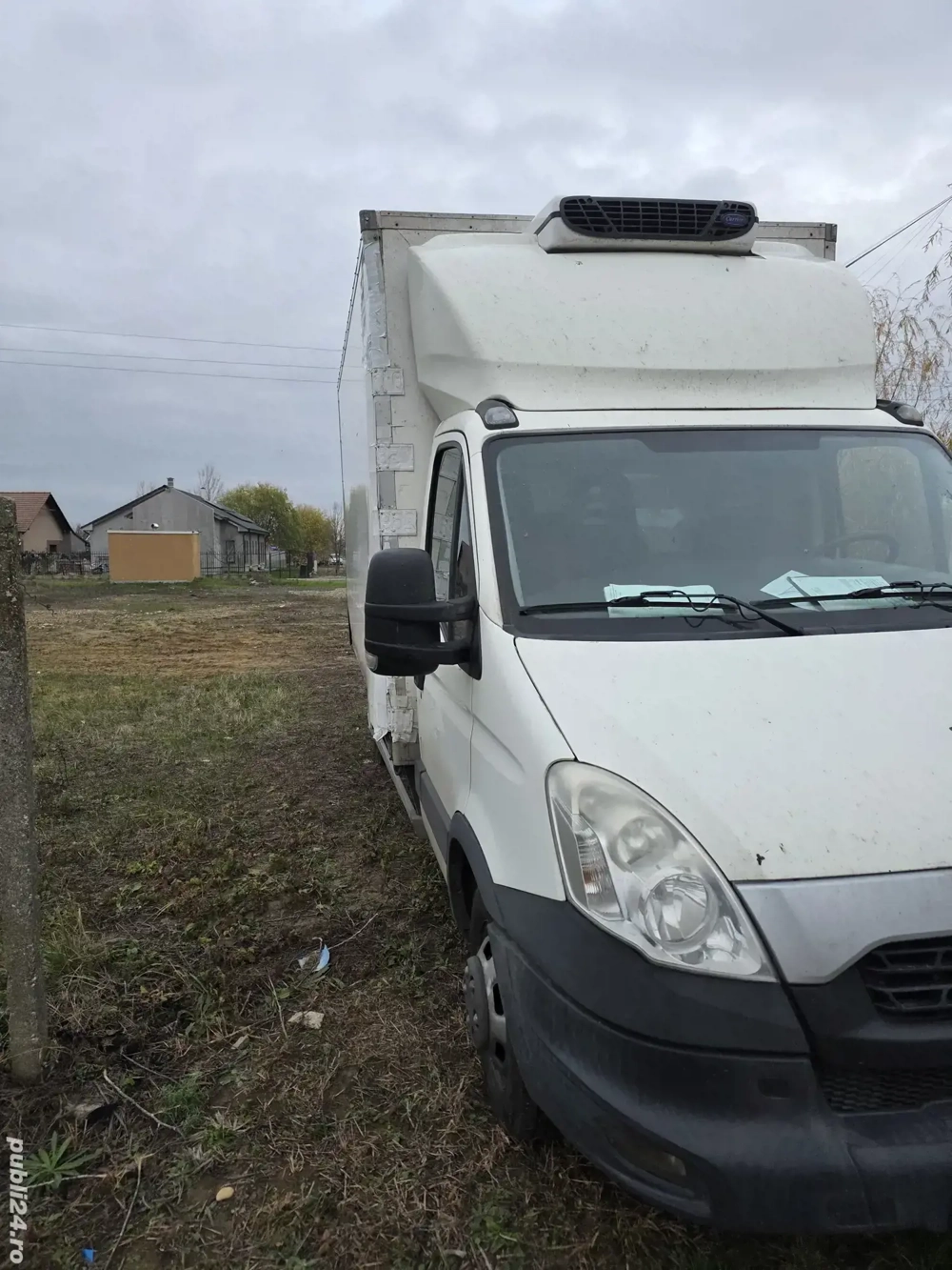 Iveco Daily,203000km,motor 3 L,cub 8 europaleti cu lift