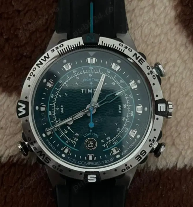 Vand ceas Timex functii de busola, termometru, maree, 100m adancime