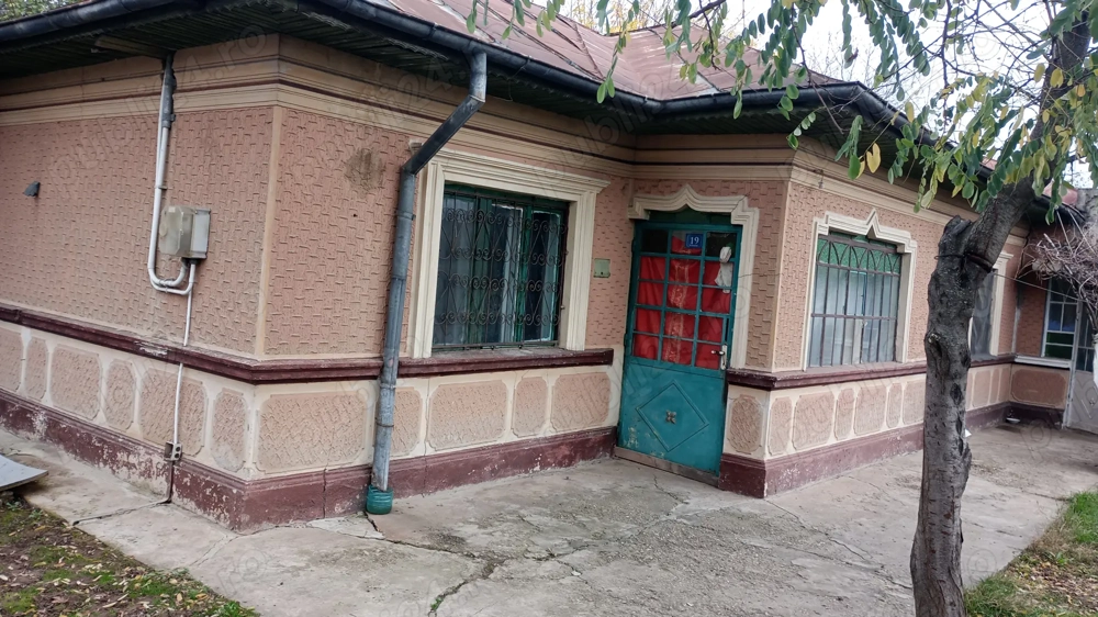 OCAZIE.  Casa in Afumați cu teren  Intravilan  2000 mp Afumați ilfov 