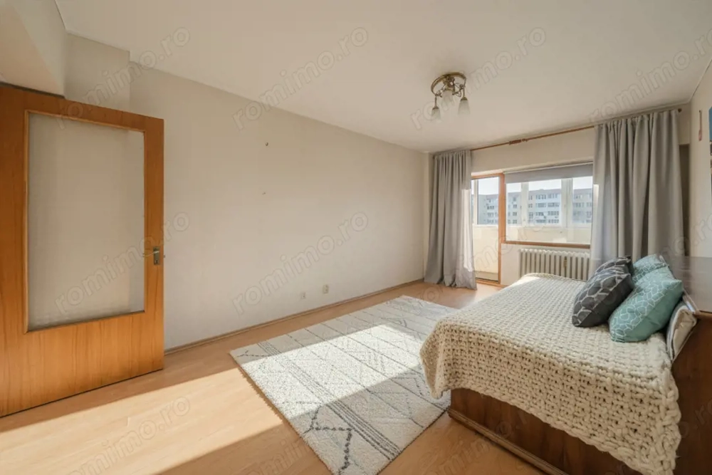 Credit ipotecar*Decomandat*70 mp*Sos. Colentina nr.2*Mobilat si utilat