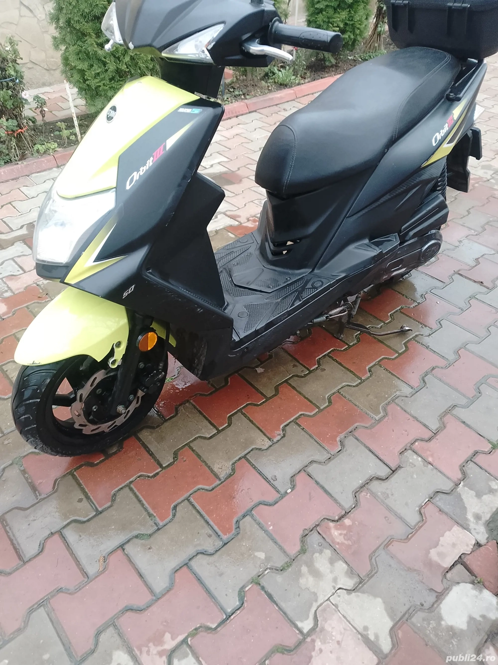 vand scuter benzină fără permis 