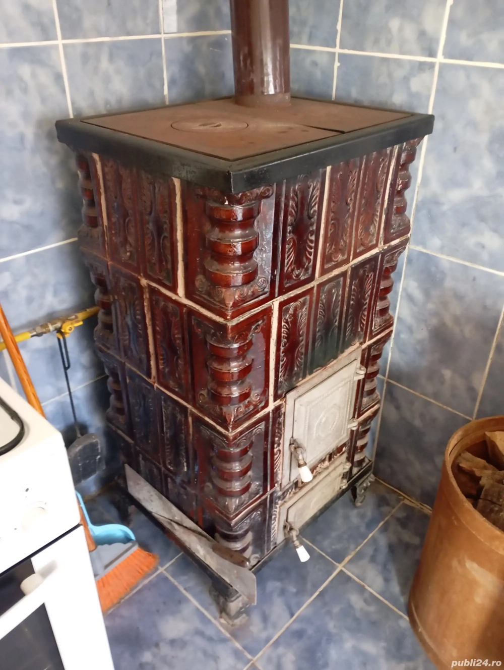 soba teracota pe picioare