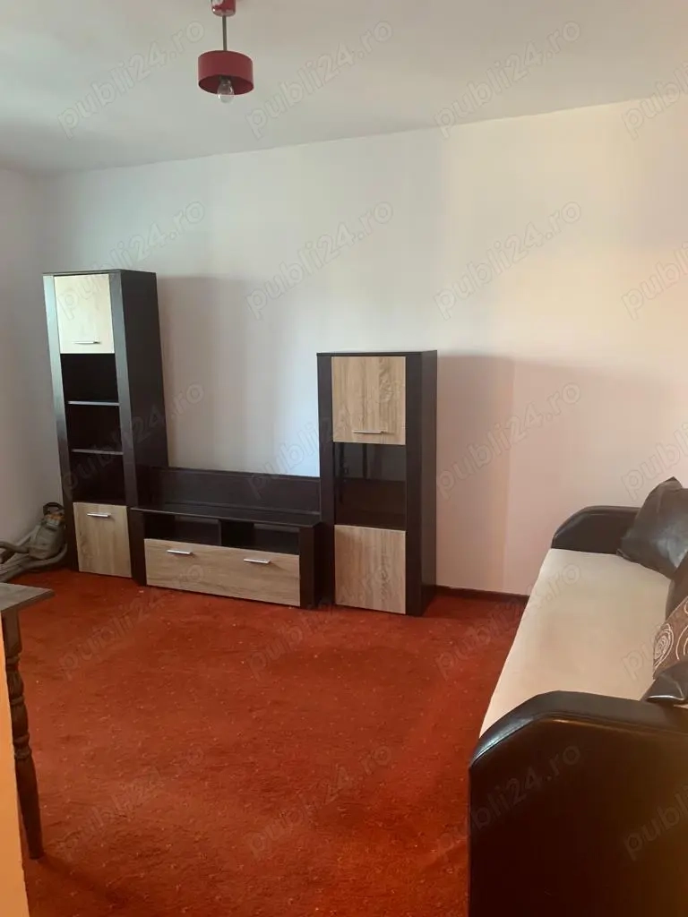 Garsoniera de vânzare 