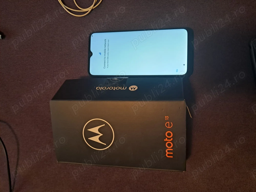 Motorola E 13 in stare foarte buna
