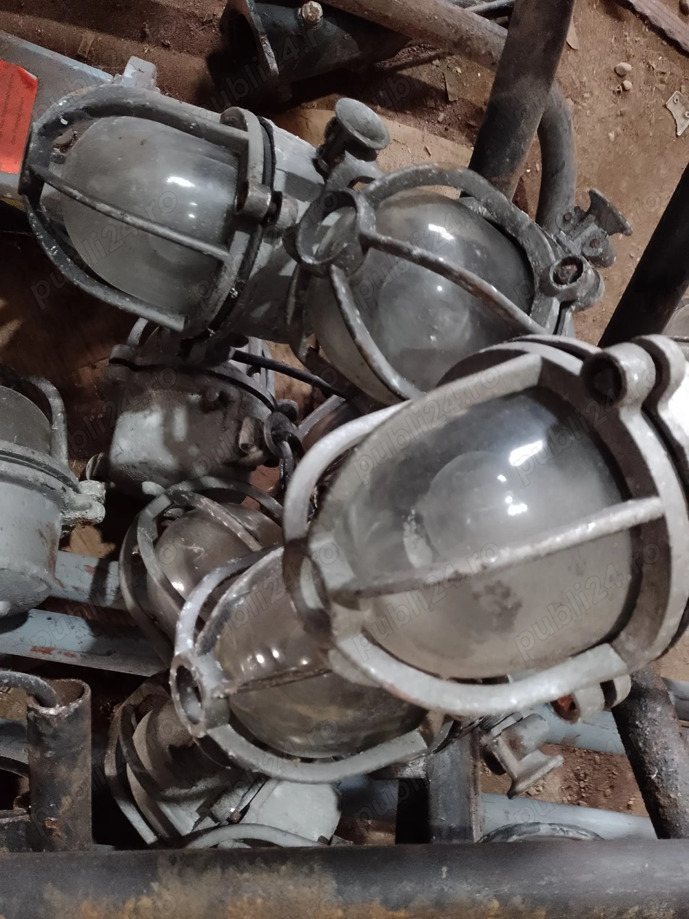 Lampa industriale antiexplozive din aluminiu 