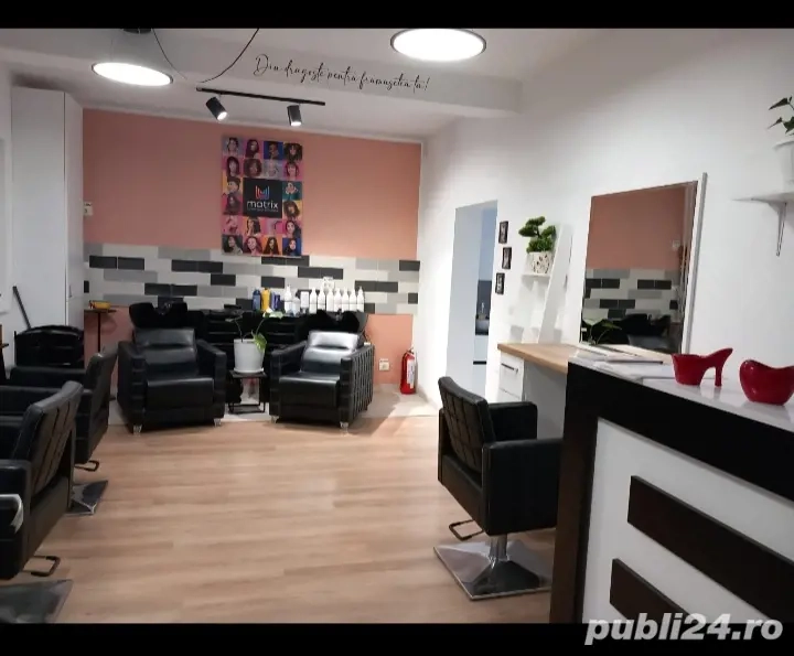 Salon de înfrumusețare angajeaza!