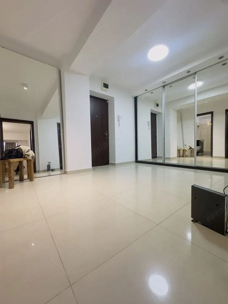 Vanzare Apartament 2 Camere pe Bulevardul Unirii - Vedere Sud