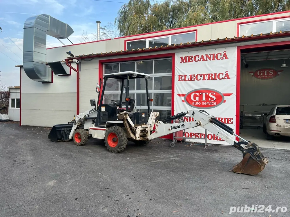 Bobcat B100 minibuldo 