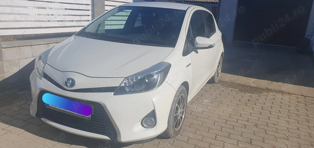 Toyota Yaris Hybrid