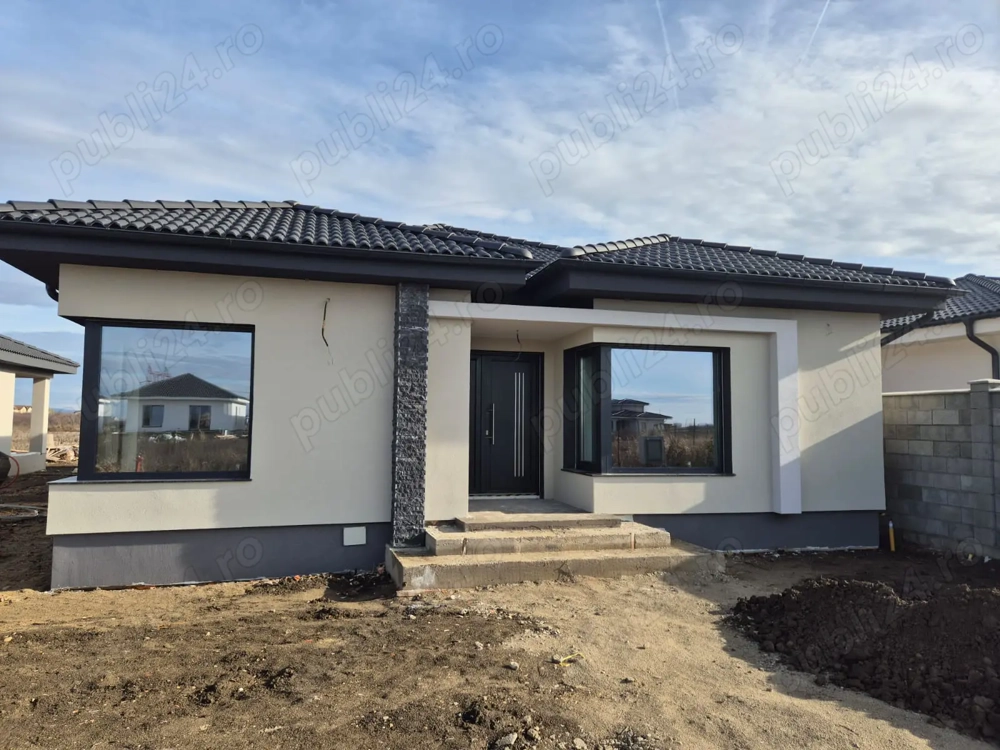 Casă la sol, Via Carmina   130 mp utili, materiale premium, comision 0