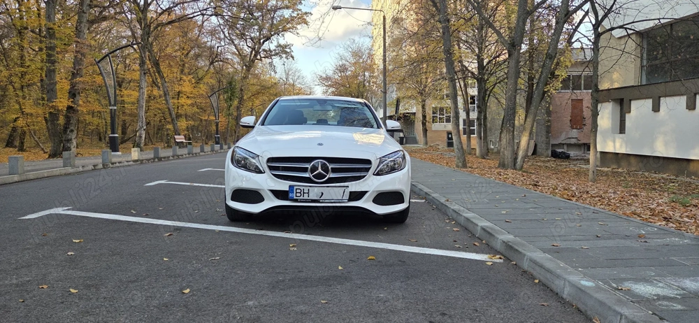 Mercedes-Benz C220 132000km 170cp 9G
