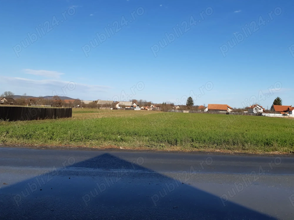 Vanzare teren intravilan bine pozitionat Lunca Calnicului