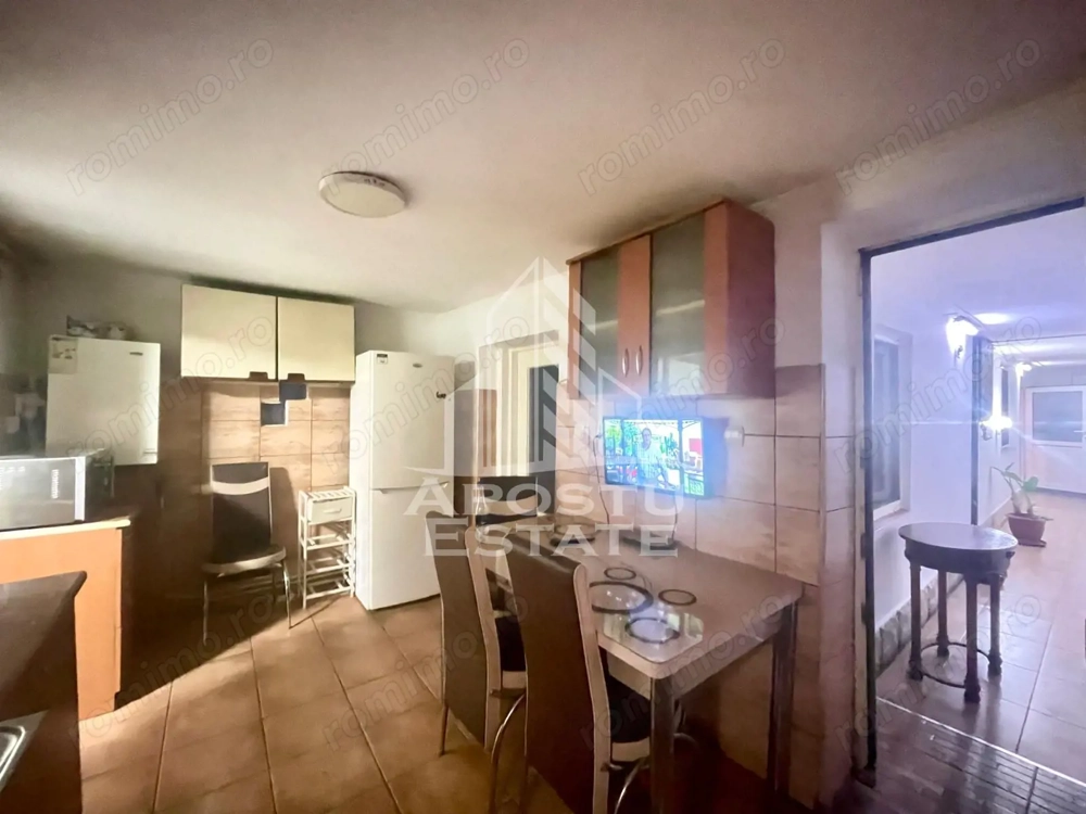 Apartament doua camere la casa