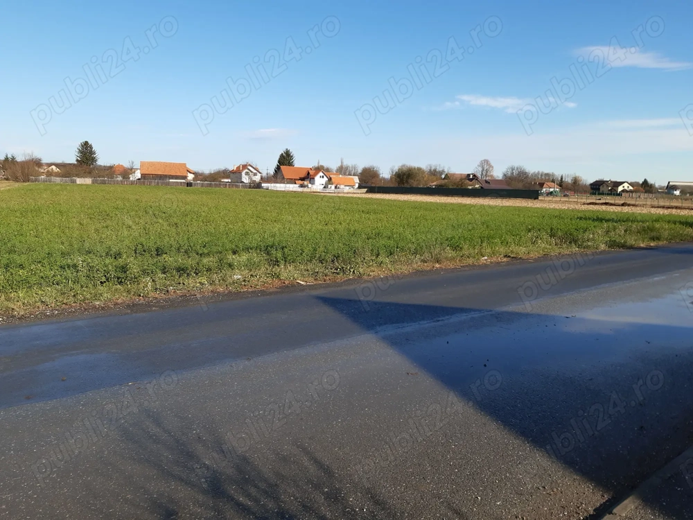 Vanzare teren intravilan central utilitati situat in zona foarte buna Lunca Calnicului