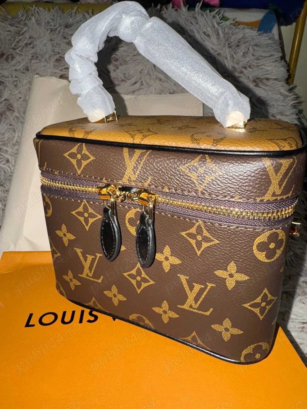 Louis Vuitton Vanitty